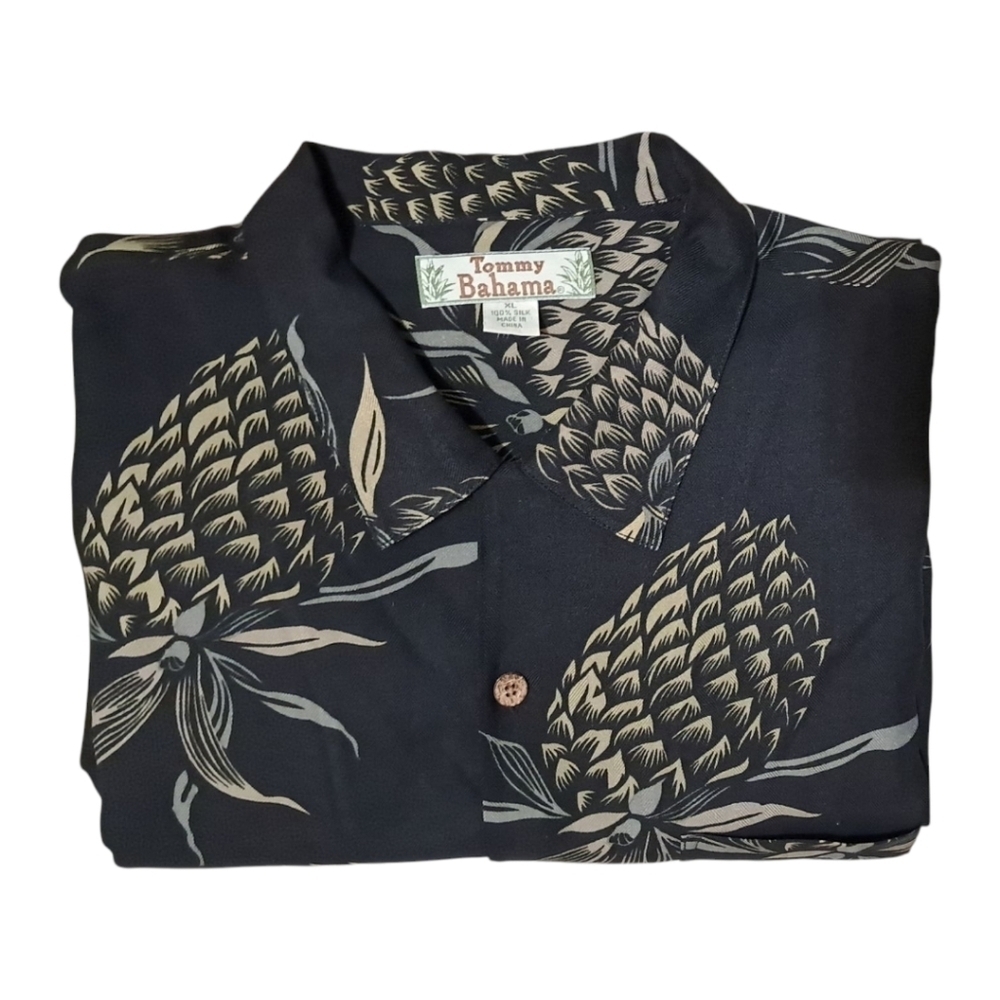 Tommy Bahama Men's Luxe Silk Camp Shirt with Tropical Print Size XL - Picture 15 of 16
